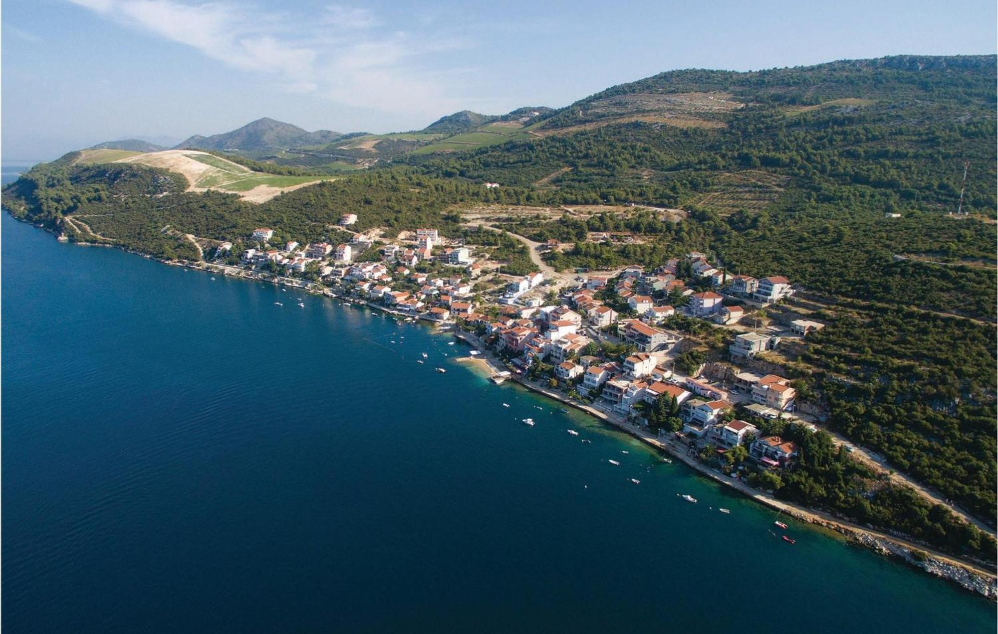 Lovely Apartment In Komarna With House Sea View Klek Exteriér fotografie